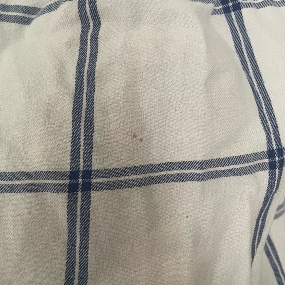 H&M button down shirt - Picture 2 of 4